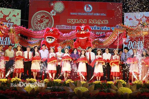 Khai mạc đường hoa Nguyễn Văn Trị mừng Xuân Canh Tý 2020