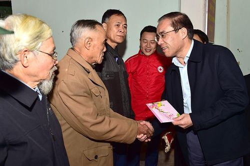 Chương trình 'Tết vì người nghèo và nạn nhân chất độc da cam' tại Chiêm Hóa