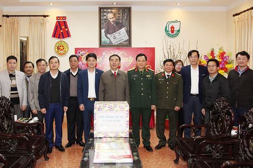 Lãnh đạo tỉnh thăm, động viên các cơ quan, đơn vị trực Tết