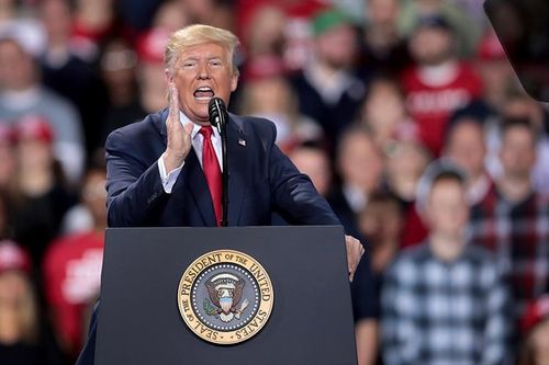 Một năm đầy sóng gió của Tổng thống Trump