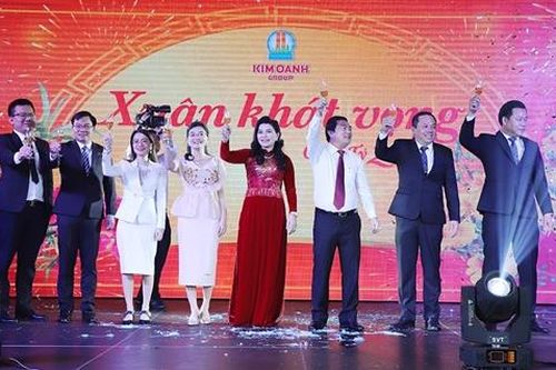 1.000 nhân viên tham dự Gala 'Xuân khát vọng' của Kim Oanh Group