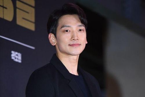 Bi Rain xuất hiện bên dàn diễn viên hàng đầu xứ Hàn
