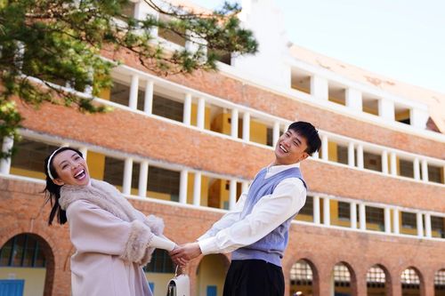 'Đôi mắt âm dương' - kinh dị nhưng không kém phần hài hước
