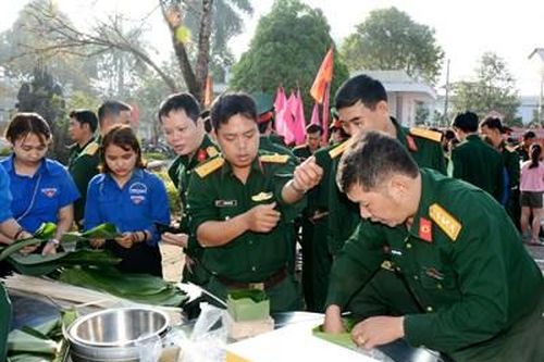 Chuẩn bị Tết chu đáo, sẵn sàng chiến đấu cao