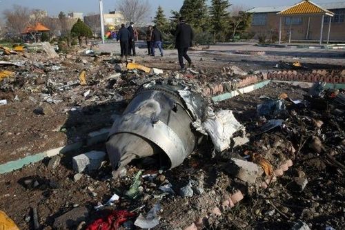 Iran thừa nhận tin sốc vụ bắn rơi máy bay Ukraine