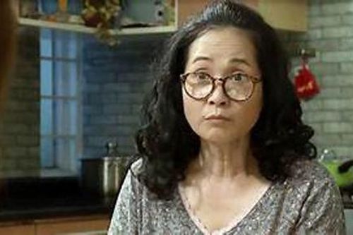 Hốt hoảng với 'quái chiêu' dằn mặt chồng khi giận hờn của con dâu trẻ