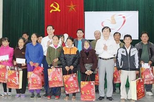 Sẻ chia cho ngày Tết thêm đủ đầy