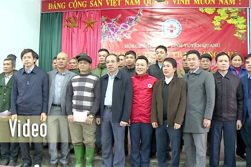 Chương trình 'Tết vì người nghèo và nạn nhân chất độc da cam' tại Chiêm Hóa