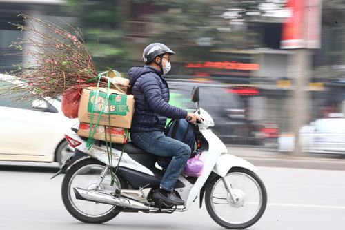 Hành trình về quê ăn Tết