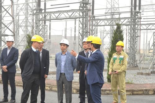 EVN sẵn sàng bảo đảm cung ứng điện tin cậy trong dịp Tết Nguyên đán