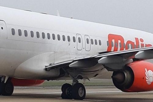 Khắc phục sự cố máy bay Malindo Air bị nổ lốp