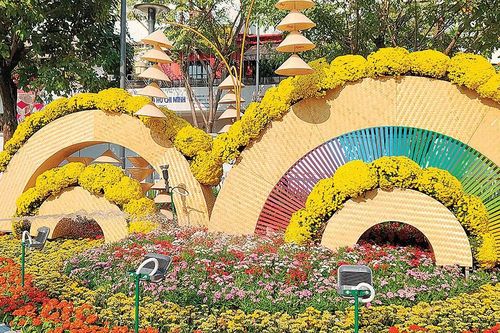 Đường hoa, đường sách tết: Sẵn sàng đón khách