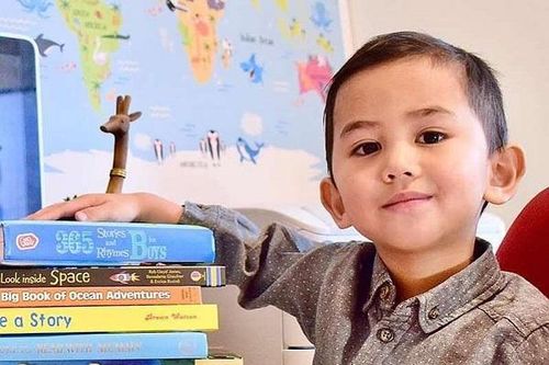 Thần đồng 3 tuổi lọt danh sách 'Top người có IQ cao nhất thế giới'