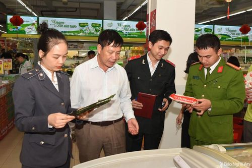 Nhiều cơ sở kinh doanh lớn ở Nghệ An bị phạt vì vi phạm vệ sinh thực phẩm