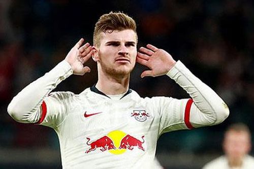 Vua phá lưới Bundesliga 'thả thính' Liverpool