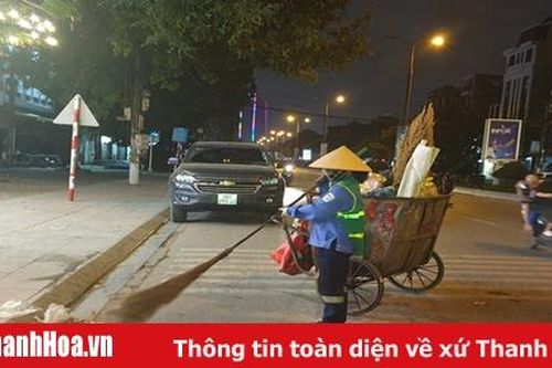 Những người đón giao thừa muộn