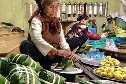 Hối hả làng nghề vào Tết