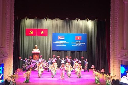 Vun đắp quan hệ hữu nghị Việt Nam - Cuba