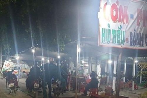 Long An: Kiểm tra đột xuất quán ăn nghi 'chặt chém' khách