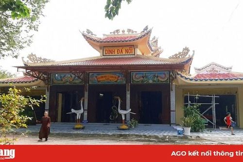 An Giang: Ly kỳ chuyện dinh Đá Nổi