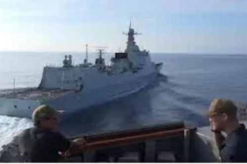 Mỹ tung video 'tố' tàu Trung Quốc sẵn sàng đâm chiến hạm Mỹ