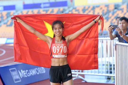 Nhà vô địch SEA Games 30 từng chạy Grab: Mong một cái Tết ấm no