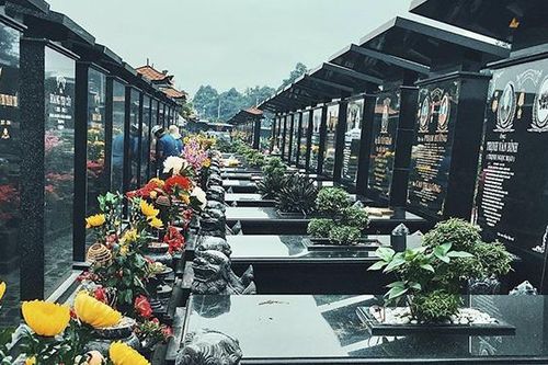 Tảo mộ ngày Tết: Những điều kiêng kỵ và những việc cần làm