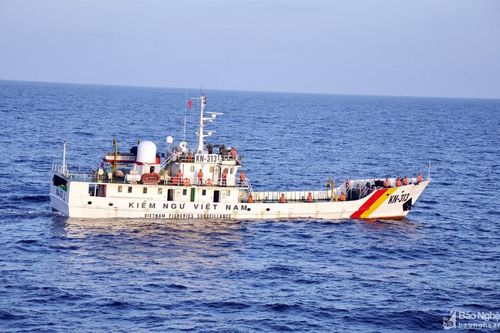 Đón Xuân giữa trùng khơi Tổ quốc