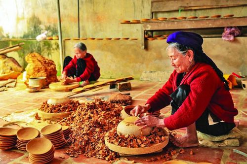 Thổi hồn vào đất