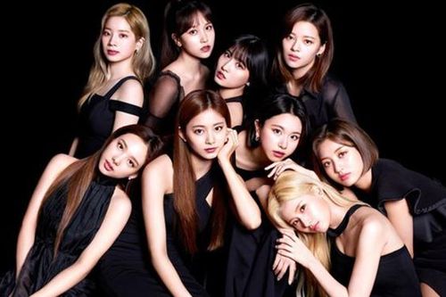 K-pop năm 2020: Twice là Blackpink mới, rock Hàn Quốc 'bùng nổ' trở lại?