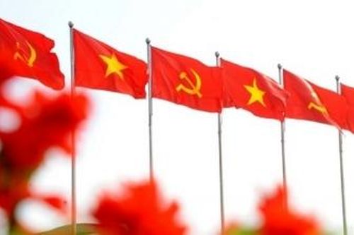 90 năm đấu tranh vì độc lập, tự do của dân tộc