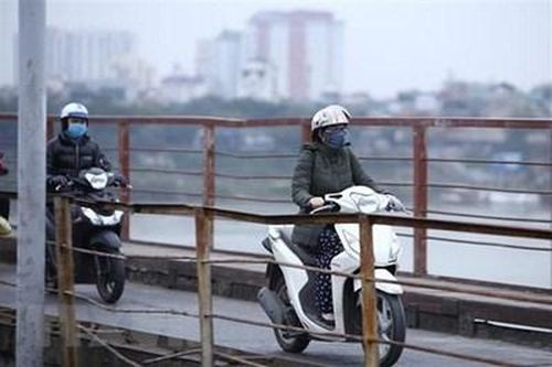 Mùng 1 Tết miền Bắc rét đậm, vùng núi xuất hiện băng giá