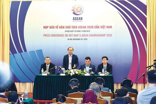 Thứ trưởng Ngoại giao Nguyễn Quốc Dũng: Tin tưởng hoàn thành tốt nhiệm vụ Chủ tịch ASEAN 2020