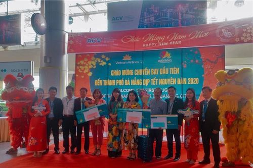 Đà Nẵng chào đón chuyến bay đầu tiên năm Canh Tý 2020