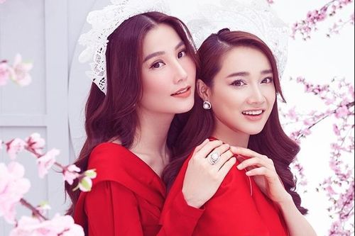 Nhã Phương, Diễm My 9X khoe sắc trong tà áo dài