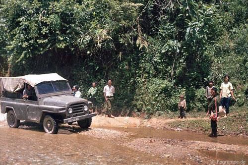 Kho ảnh khổng lồ về Việt Nam: Điện Biên Phủ thập niên 90