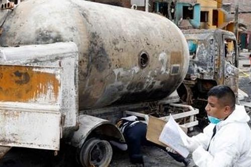 Nổ xe bồn chở gas gần khu dân cư làm 8 người thiệt mạng