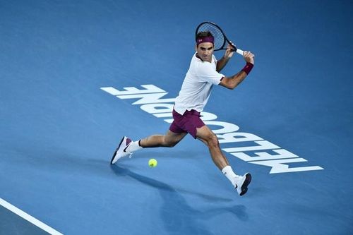 Federer ngược dòng vào tứ kết Australian Open
