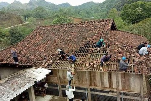 Khẩn trương khắc phục hậu quả dông lốc, mưa đá trong Tết Nguyên đán
