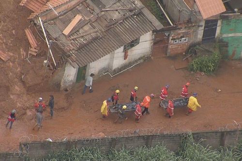 Mưa lớn kỷ lục trong 110 năm tiếp diễn ở Brazil, ít nhất 30 người thiệt mạng