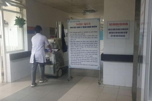 1 khách Trung Quốc bị cách ly khi vừa xuống sân bay Đà Nẵng