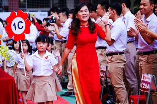 IschooL chào xuân 2020: Vươn cao hơn trong thập kỷ mới