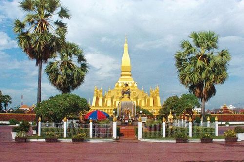Lũy Trầm Hương & Thành phố Phật Vàng