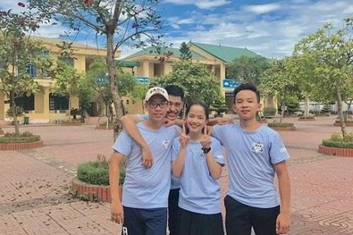 Điều đặc biệt về nữ sinh lớp 11 giành giải nhất môn Ngữ văn kỳ thi học sinh giỏi quốc gia