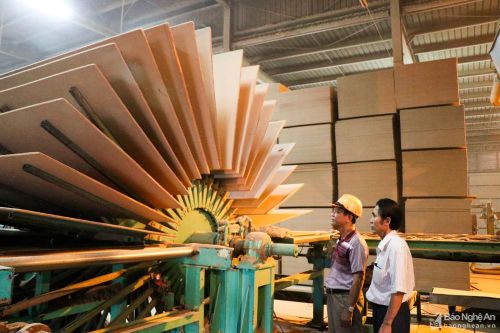 Ứng dụng đổi mới công nghệ trong sản xuất để nâng cao giá trị sản phẩm hàng hóa