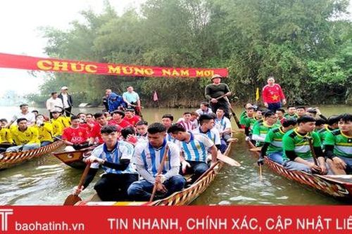 Tưng bừng Lễ hội đua thuyền truyền thống trên dòng sông Minh
