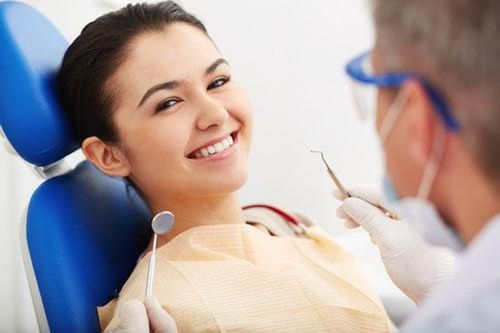 Những nguy cơ ít ngờ tới khi nhổ răng