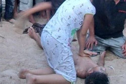 Về quê đón Tết, nam thanh niên chết đuối khi tắm biển