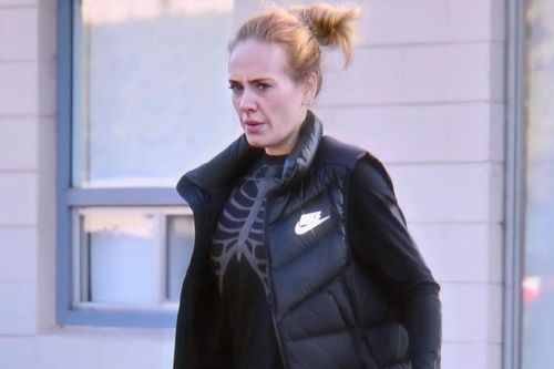 Adele gầy gò đáng báo động