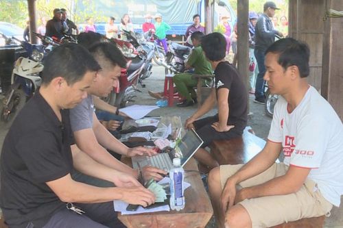 Công an đột kích vào sới bạc ngày mùng 3 Tết